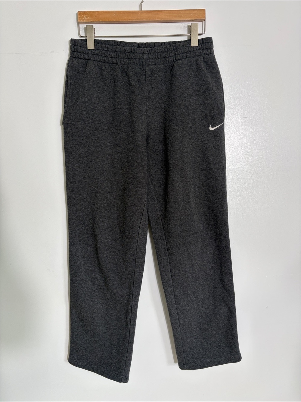 Nike Men’s Charcoal Gray Fleece Joggers with White Swoosh Sweatpants Medium
